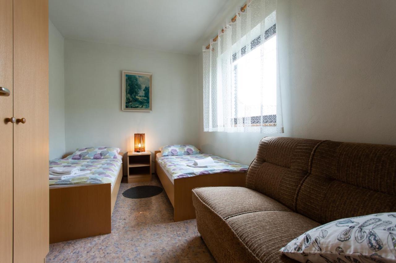 Отель House Vranic Раковица Экстерьер фото
